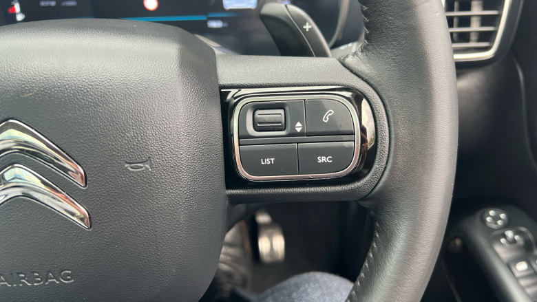 Citroen C5 Aircross 1.2 Hybrid 136 E-series 5dr e-DCS6 Petrol Hatchback